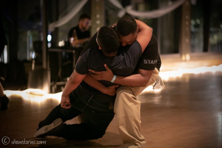 Idiom Dances A Break Down Obsidian Tea